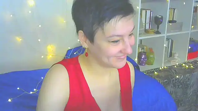 Snapshot of MartaBounty chatting on 01.02.25 MartaBounty online show from 01.02.25