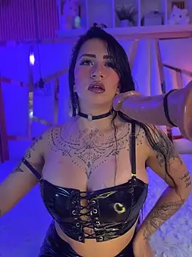 Tattooed spittingdoll online show from 06.13.26