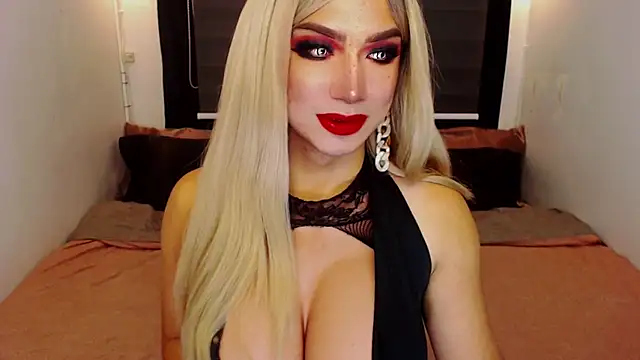 Snapshot of HugeCockDominantXxX chatting on 11.20.25 HugeCockDominantXxX online show from 11.20.25