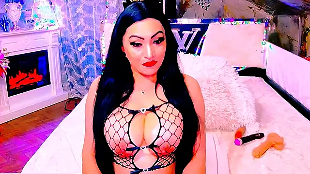 Snapshot of AmyraSunris chatting on 06.21.26 AmyraSunris online show from 06.21.26