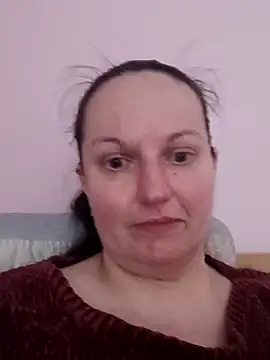 BustyLadyAlma online show from 04.12.26