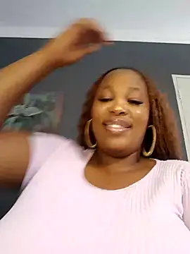 SWEETDOLLY29XX online show from 02.07.25