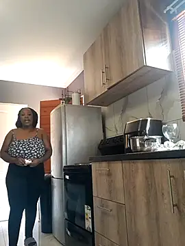 SWEETDOLLY29XX online show from 03.21.25