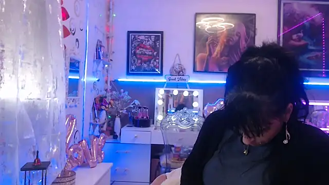 misscectito13 online show from 02.22.25