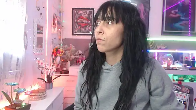 misscectito13 online show from 02.26.25
