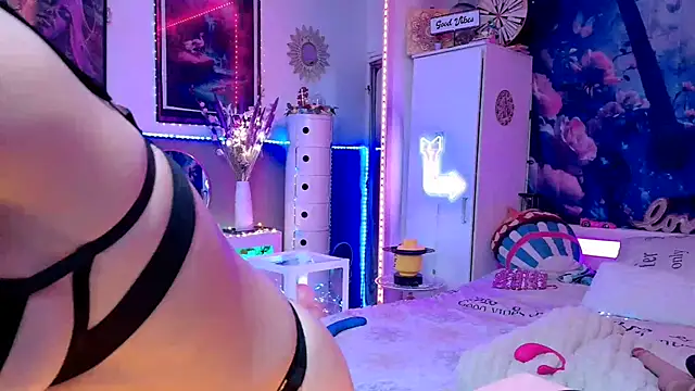 misscectito13 online show from 04.06.26