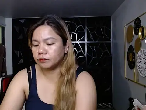 Snapshot of ambersmile chatting on 09.28.25 ambersmile online show from 09.28.25