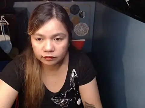 Snapshot of ambersmile chatting on 10.09.25 ambersmile online show from 10.09.25