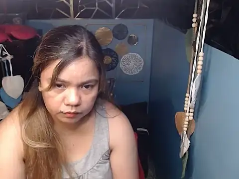 Snapshot of ambersmile chatting on 10.24.25 ambersmile online show from 10.24.25