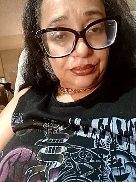 PichyPrettyPussy online show from 10.03.25