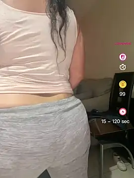 PichyPrettyPussy online show from 04.23.26