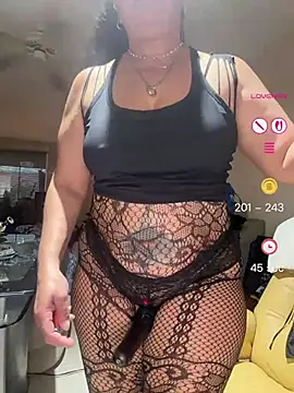 Snapshot of PichyPrettyPussy chatting on 06.01.26 PichyPrettyPussy online show from 06.01.26