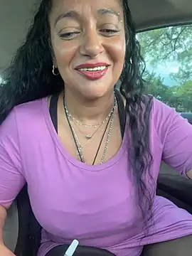 Snapshot of PichyPrettyPussy chatting on 08.08.26 PichyPrettyPussy online show from 08.08.26