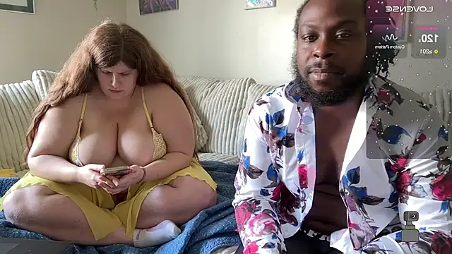 NotUrBabyMoms online show from 12.07.24