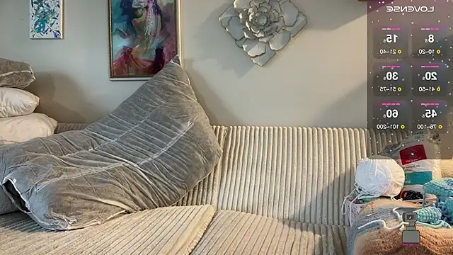 NotUrBabyMoms online show from 12.15.24