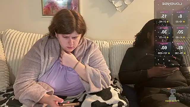 NotUrBabyMoms online show from 12.23.24