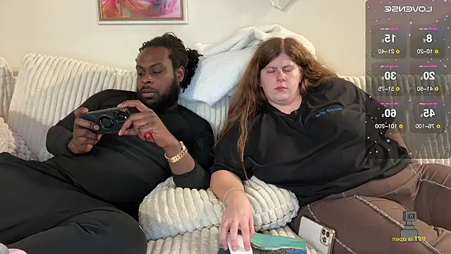 NotUrBabyMoms online show from 01.17.25