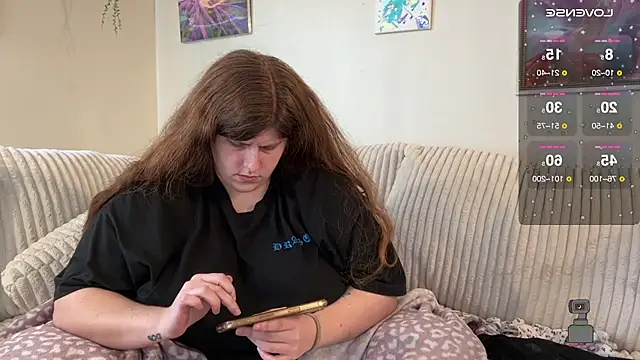 NotUrBabyMoms online show from 01.28.25