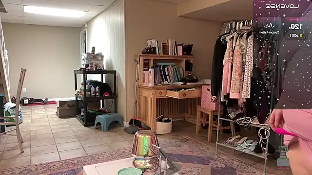 NotUrBabyMoms online show from 03.20.25