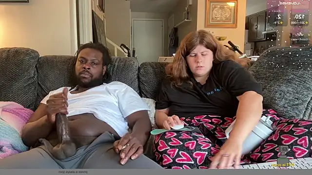 NotUrBabyMoms online show from 09.20.25