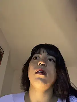Snapshot of Naiara_sex chatting on 12.22.24 Naiara sex online show from 12.22.24