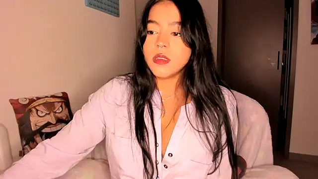 Snapshot of Naiara_sex chatting on 03.10.25 Naiara sex online show from 03.10.25