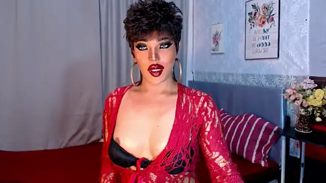 Snapshot of trixxielicious chatting on 01.04.25 trixxielicious online show from 01.04.25