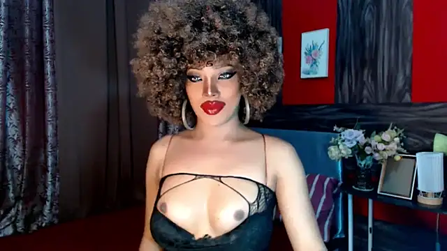 Snapshot of trixxielicious chatting on 01.23.25 trixxielicious online show from 01.23.25