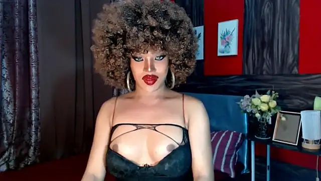 Snapshot of trixxielicious chatting on 01.23.25 trixxielicious online show from 01.23.25