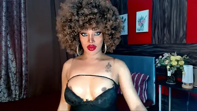 Snapshot of trixxielicious chatting on 01.31.25 trixxielicious online show from 01.31.25