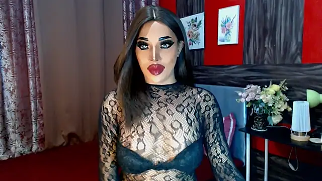 Snapshot of trixxielicious chatting on 02.15.25 trixxielicious online show from 02.15.25