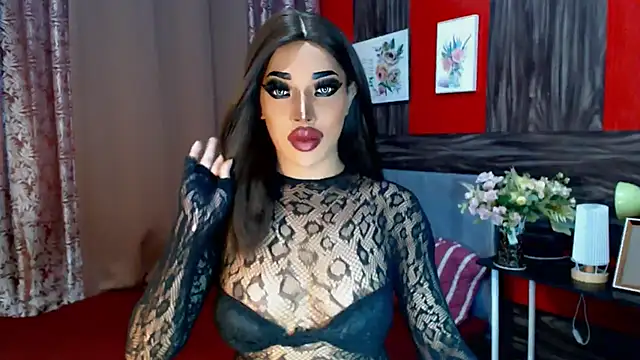 Snapshot of trixxielicious chatting on 02.17.25 trixxielicious online show from 02.17.25