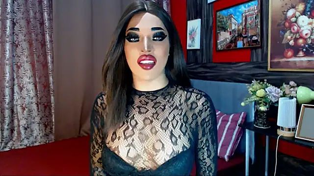 Snapshot of trixxielicious chatting on 02.24.25 trixxielicious online show from 02.24.25