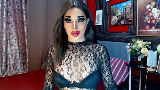 Snapshot of trixxielicious chatting on 02.24.25 trixxielicious online show from 02.24.25