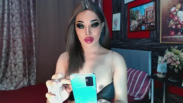 Snapshot of trixxielicious chatting on 02.27.25 trixxielicious online show from 02.27.25