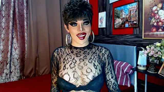 Snapshot of trixxielicious chatting on 03.04.25 trixxielicious online show from 03.04.25