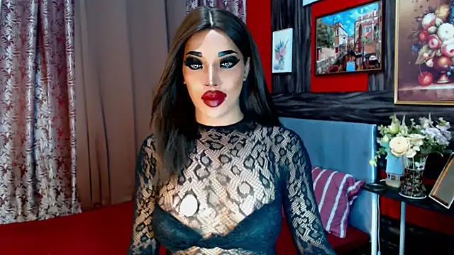 Snapshot of trixxielicious chatting on 03.05.25 trixxielicious online show from 03.05.25