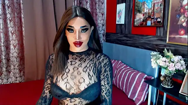 Snapshot of trixxielicious chatting on 03.11.25 trixxielicious online show from 03.11.25