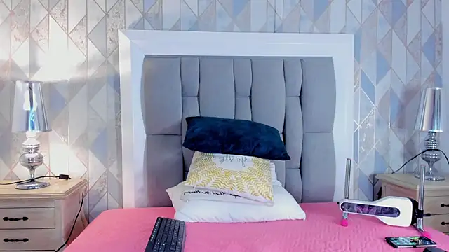 Princsgirl  online show from 02.08.26