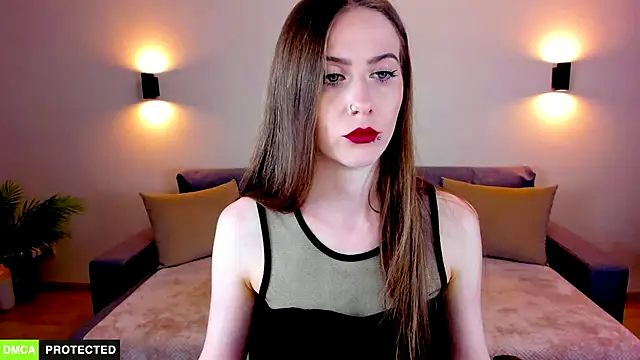 TheWoman   online show from 09.24.25