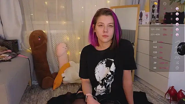Mira Falls online show from 12.12.24