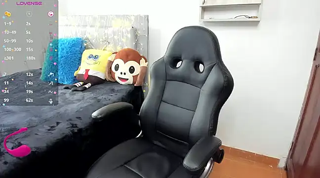 angelaagomez online show from 12.21.24