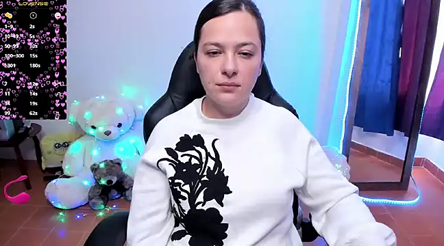 angelaagomez online show from 01.23.25