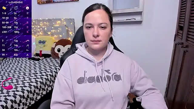 angelaagomez online show from 10.16.25