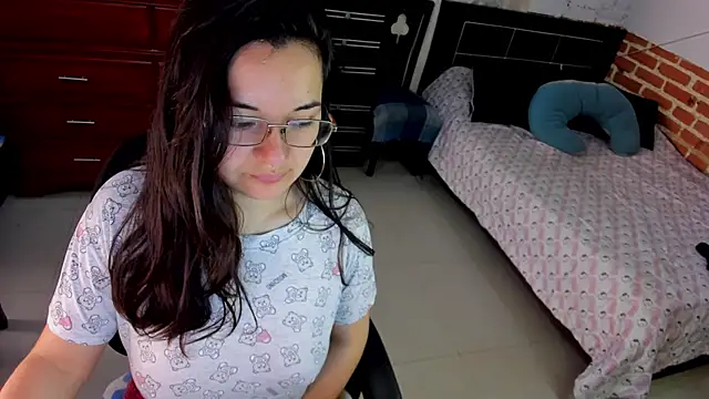 jessicajons9 online show from 01.29.25