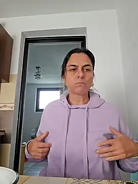 IsabelleCraft online show from 09.27.25