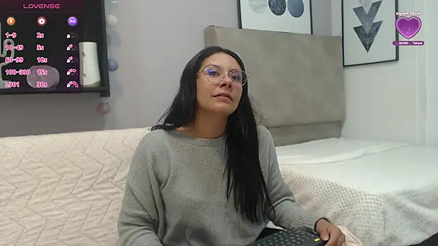 valevicious online show from 03.14.25