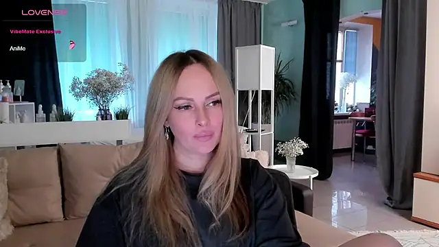 Libby Nora online show from 01.08.25