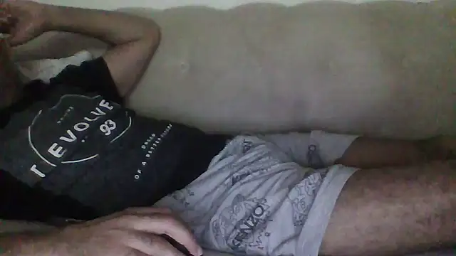 Snapshot of egyman2017 chatting on 10.20.25 egyman2017 online show from 10.20.25