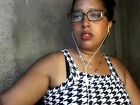 Damita999 online show from 02.21.25